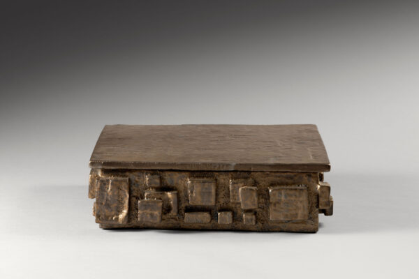 Bronze block box